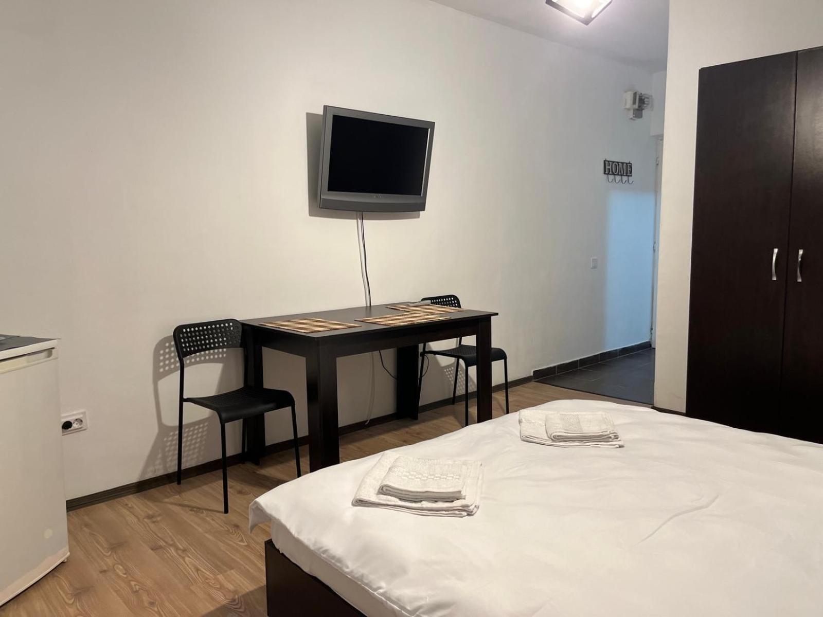 Steve Rooms Iasi Esterno foto